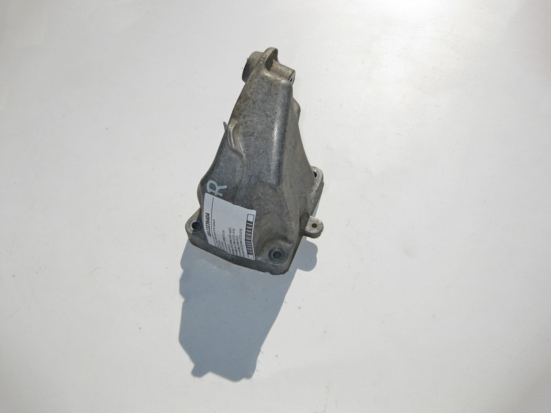Mercedes-Benz  A6422236404 Кронштейн опори двигуна правий OM642 V6 3.0 cdi E-Class W212 Одесса - изображение 1