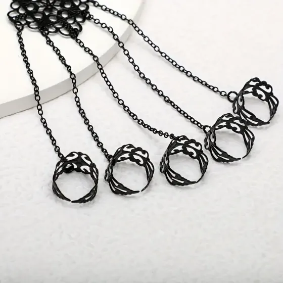 Браслет-перчатка готический с кольцами – чёрный аксессуар на руку Киев