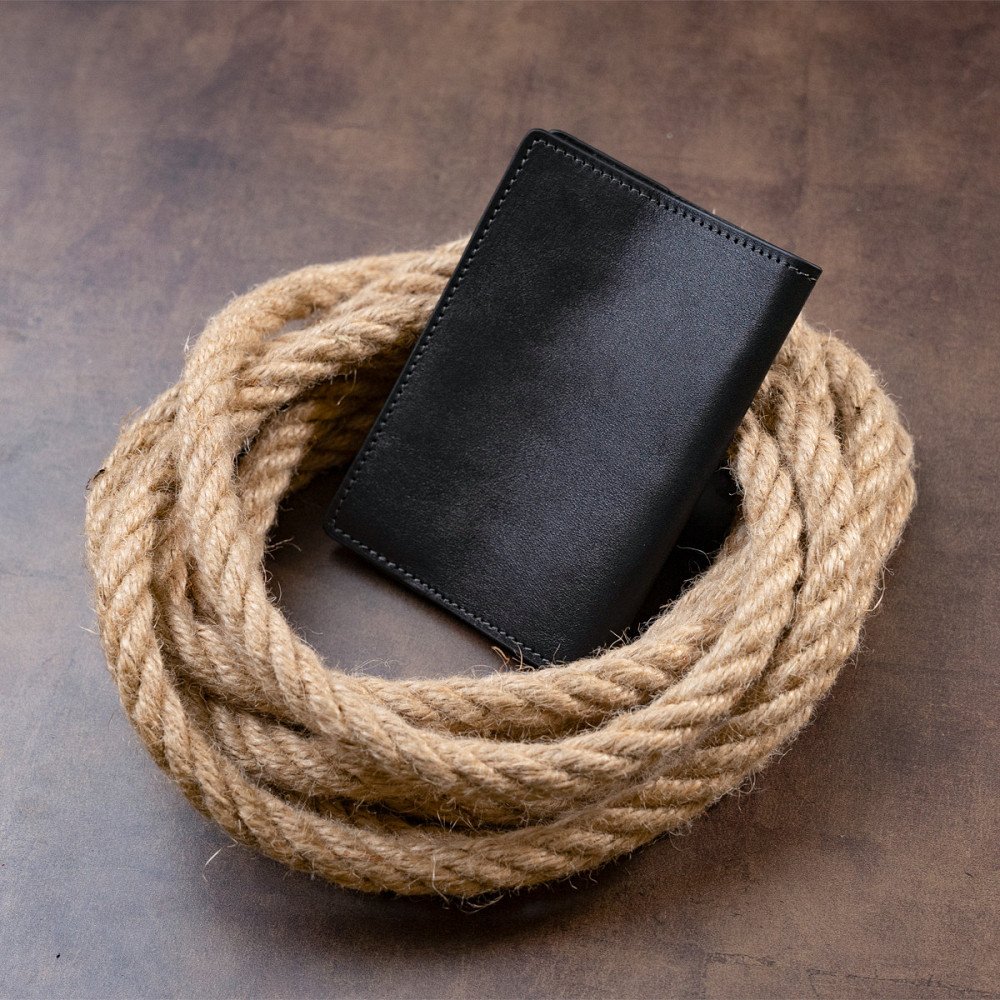 Обложка для паспорта из натуральной кожи Черная (GRANDE PELLE) Киев - изображение 4