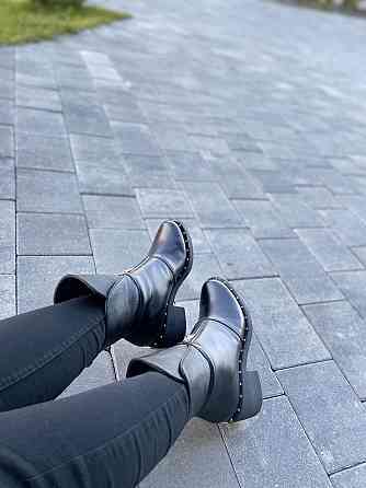 Версаль Ботинки LaDi черные натуральная кожа зима 37р.38р.40р. (2843) Коломия