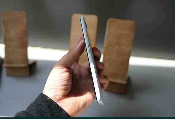 Смартфон Neverlock 4\64 gb sim esim Київ