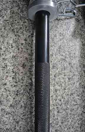 Гриф олимпийский 1.8 м с диаметром 50 мм Гантели, гири, штанги и диски вороненный на втулках Киев