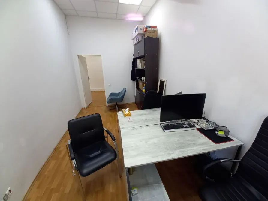 Новые, Небольшие офисы в аренду пр Поля (Середина) 2\2, ремонт офиса, мебель, кондиционеры. Днепр - изображение 1