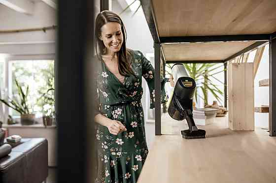 Аккумуляторный пылесос Kärcher VC 6 Cordless ourFamily 1.198-670.0, 250 Вт, 25.2 В, HEPA 12 Киев