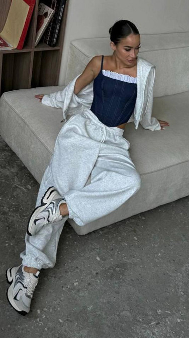 Жіночий прогулянковий оверсайз костюм двійка: кофта і штани двонитка Одеса - фото 2