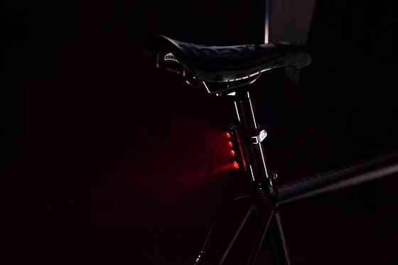 Мигалка задняя Knog Blinder Road R70 70 Lumens Black Киев