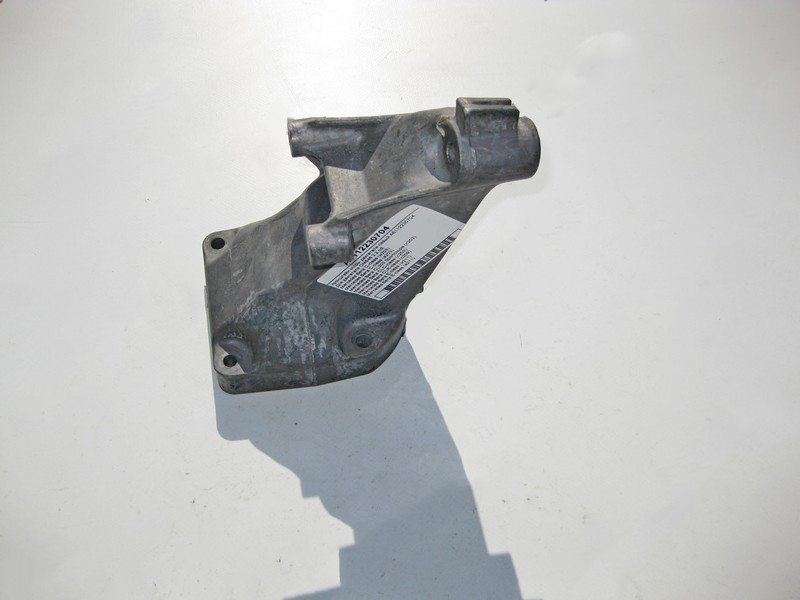 Mercedes-Benz  A6112230704 Кронштейн опори двигуна лівий OM646 R4 2.2 cdi E-Class W211 C-Class W203 Одесса - изображение 2