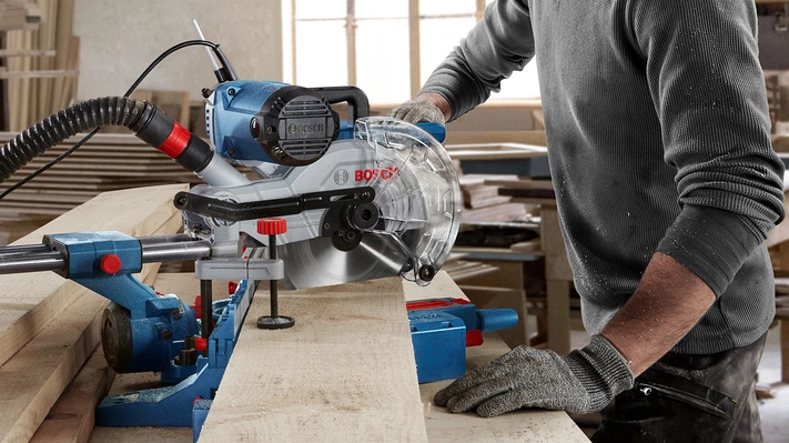 Торцювальна пила Bosch Professional GCM 254 D 1800 Вт, диск 254 мм, лазер, протяжка 310 мм Київ - фото 9