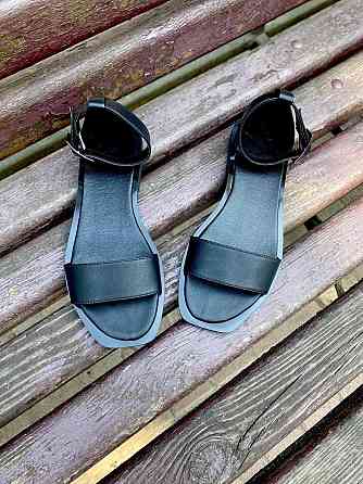 ARLEN Босоніжки жіночі ARLEN Бос-01/03 чорні (літо, шкіра натуральна) (4066) Коломыя