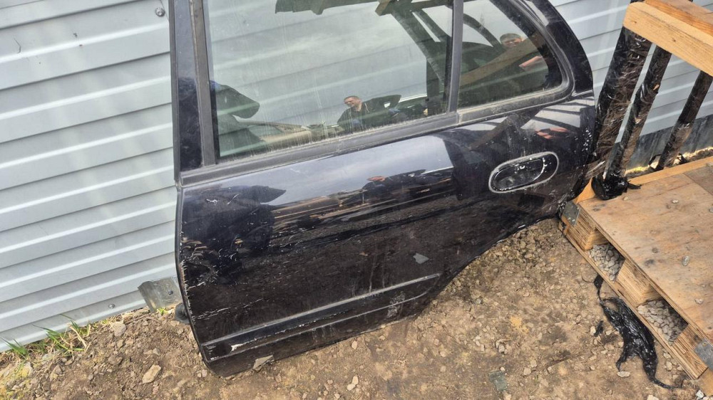 Задня ліва дверка Нісан альмера класік у зборі (Дефект) Київ - фото 1