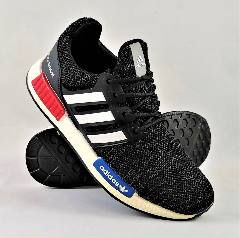 Кроссовки Adidas Чёрные Женские Адидас (размеры: 40,41 Видео Обзор Днепр - изображение 2