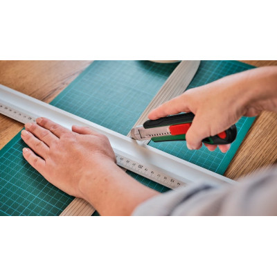 Ніж монтажний Bosch сегментоване лезо, корпус пластик, 195мм (1.600.A02.W7N) Вінниця - фото 2