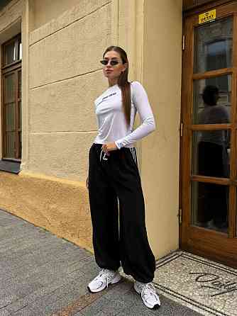 Жіночі стильні теплі штани оверсайз з лампасами фліс,, polar’’ Одеса