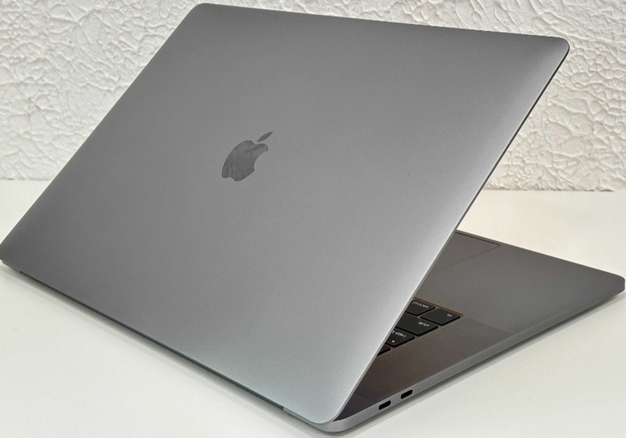 Ноутбук: Apple MacBook Pro 15.4" (2016) Space Gray i7- 6820HQ/16Gb. SSD512Gb. Київ - фото 5