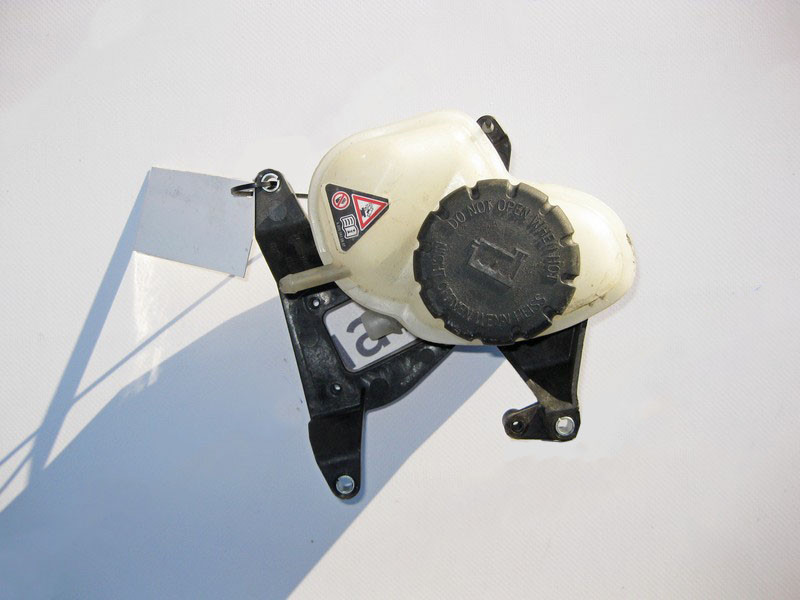 Mercedes-Benz  A2782000385 Розширювальний бачок M157 V8 5.5 6.0л M278 4.0 4.6л Одесса - изображение 1