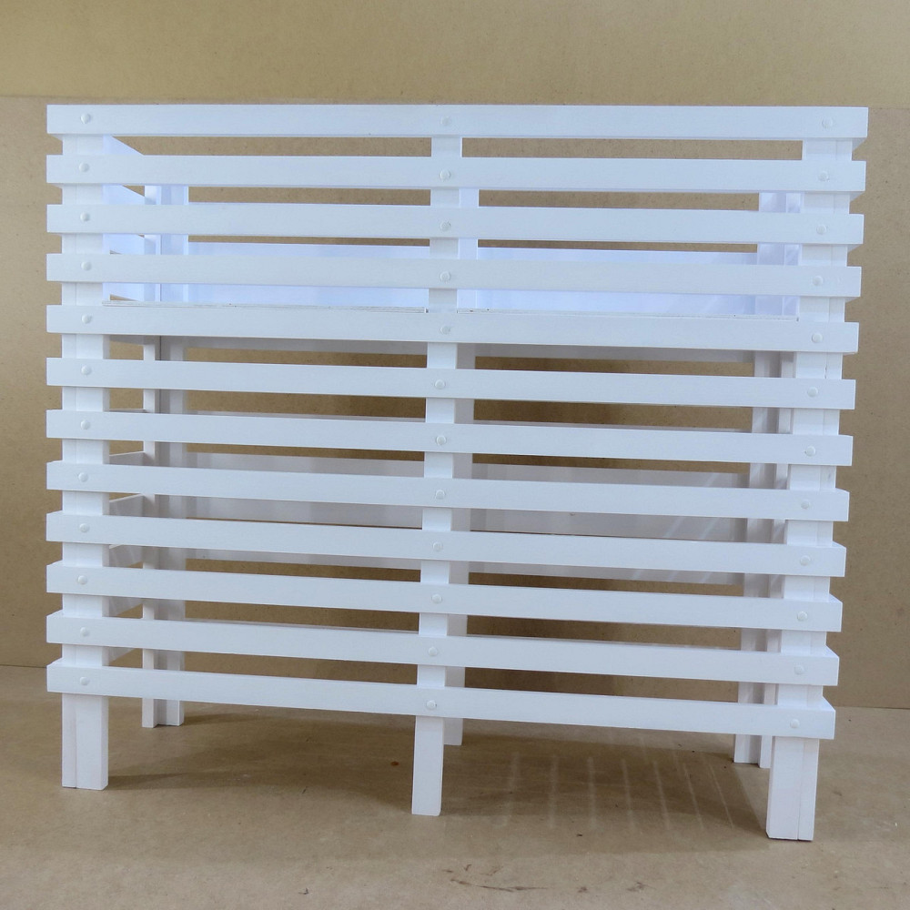 Кашпо на стойке 