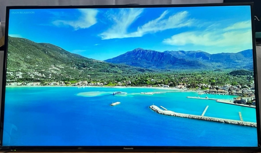 Телевізор 49” Full HD Smart Panasonic TX-49ESW404 Київ - фото 1