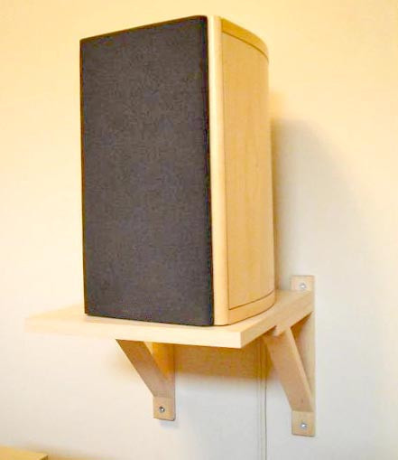 Полка для акустических систем 