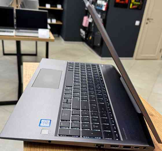 Ноутбук: HP Zbook - i7- 8750H 6 ядер / Quadro P600 4Gb. 16/512Gb. NVME IPS. Киев