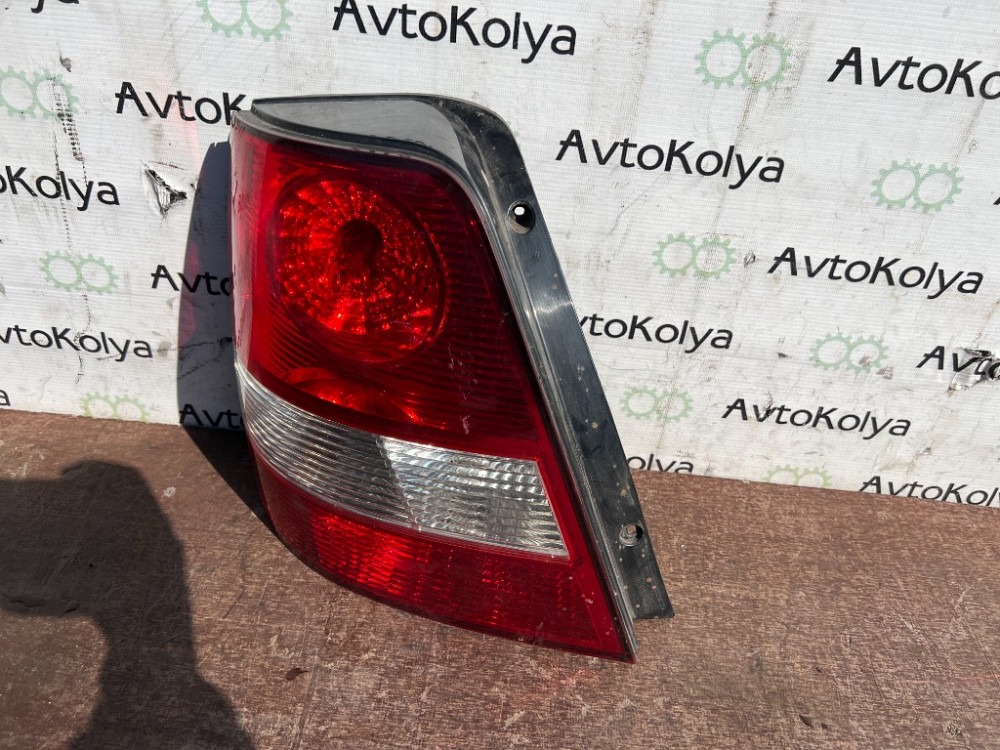 Ліхтар задній лівий Kia Sorento 2002-2005 Ковель - изображение 2