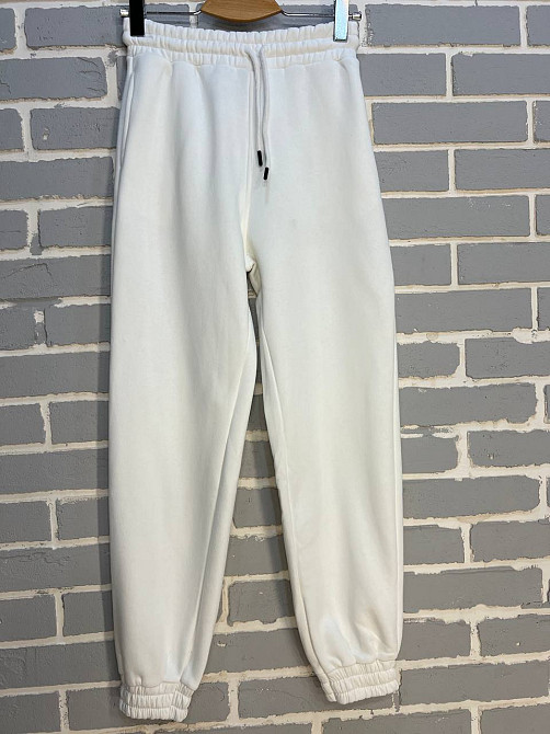 Штани жіночі Quzen 399 спортивні джоггери на резинці утеплені на флісі білі, білий, L Київ - фото 9