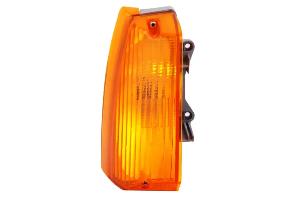 Поворотник Славута оранж. АЭА правый Винница - изображение 1