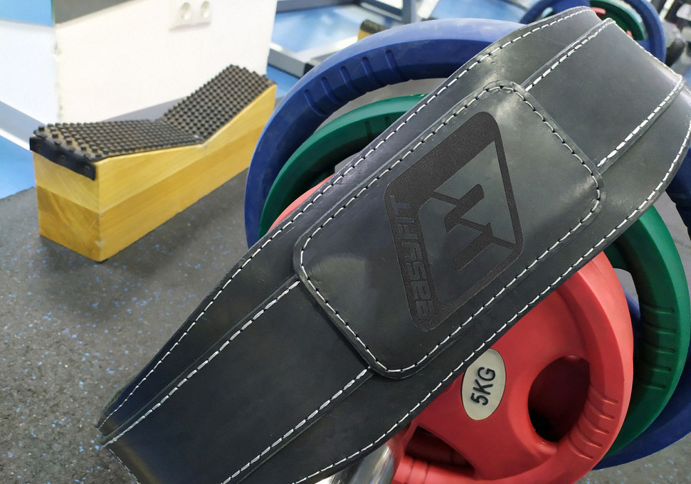 EasyFit Пояс атлетичний EasyFit Training Belt (чорний) M Коломыя - изображение 5