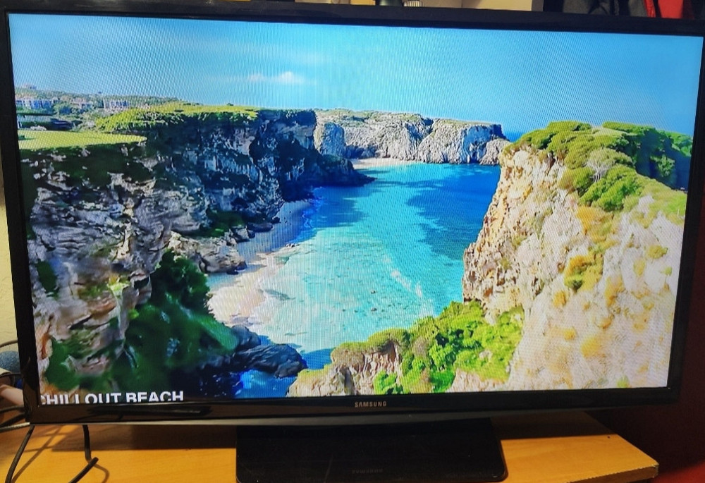 Телевизор Samsung 32h4270 T2. Киев - изображение 5