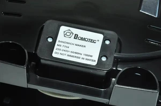 Сендвічниця DOMOTEC MS-7704 4в1, потужність 1000Вт, змінні панелі: гриль, вафлі, сендвіч, горішки Київ