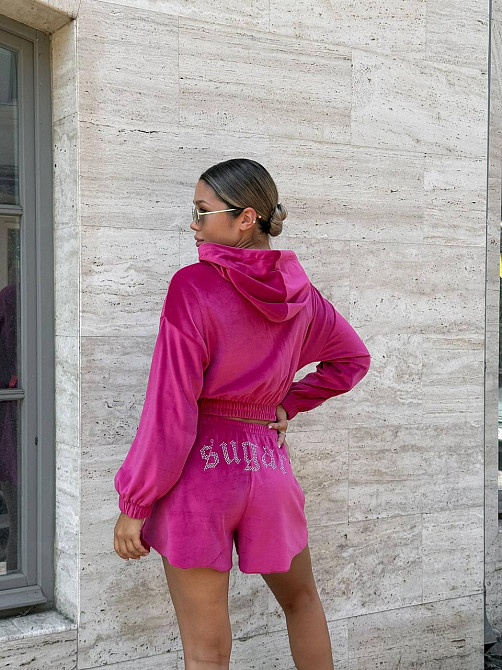 Жіночий стильний костюм-двійка: кофта та шорти зі стразами велюр Малина, 46/48 Одеса - фото 3