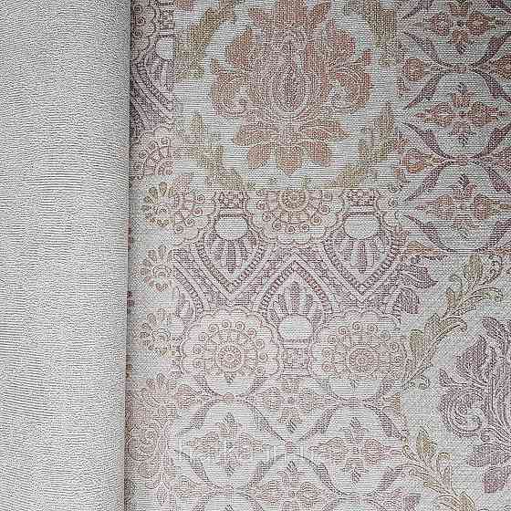 Шпалери метрові вінілові на флізелін Yuanlong Samsara східний стиль під килим бузкові золотом на сірому 3д Київ