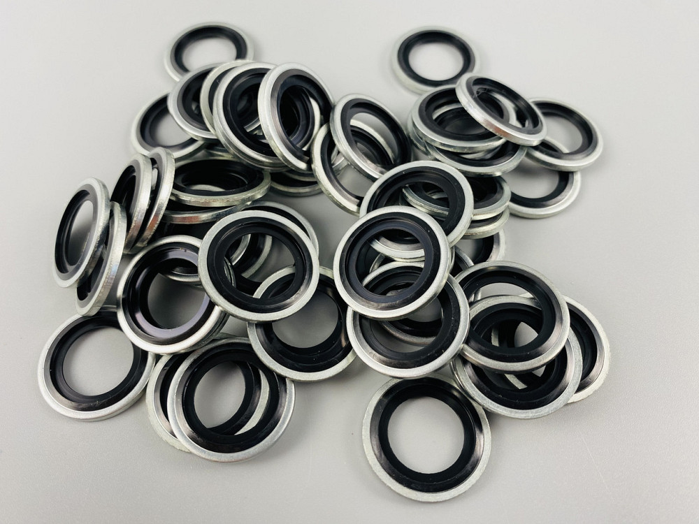 Шайба с резиновым кольцом NBR внутри 18 мм, для гидравлики, масла, воды, воздуха. Мукачево - изображение 3