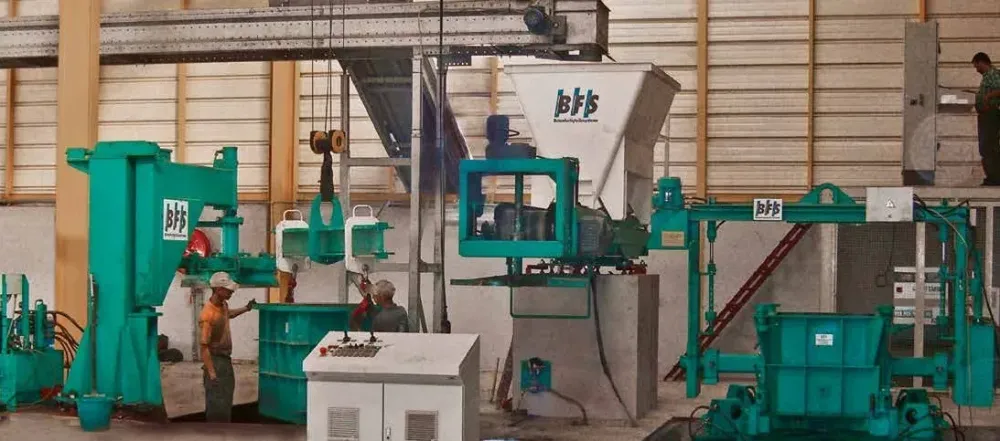 Оборудование для бетонных труб, люков, конусов и днищ люков, Universal Bfs. Киев - изображение 1