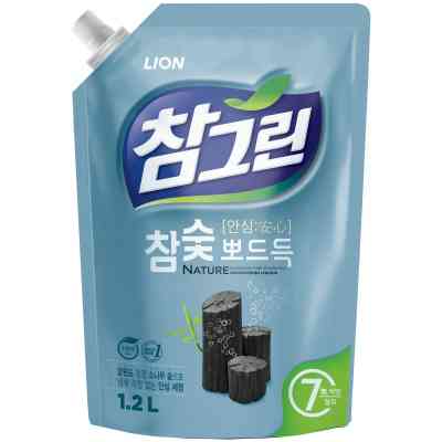 Засіб для ручного миття посуду Lion Chamgreen Деревне вугілля запаска 1.2 л (8806325604938) Вінниця