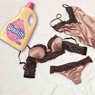 Гель для прання Woolite Для вовни та делікатних тканин З кератином 1.8 л (5900627090468) Вінниця