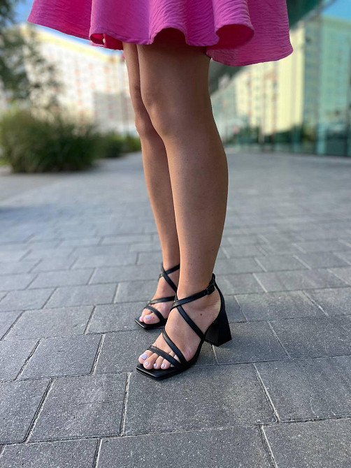 LIRIO Босоніжки жіночі літні стильні на підборах чорні з натуральної шкіри стильні LIRIO L0195 Коломыя - изображение 3