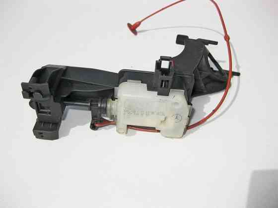 Mercedes-Benz  A1648200072 Замок механізму лючка бензобака ML W164 Одесса