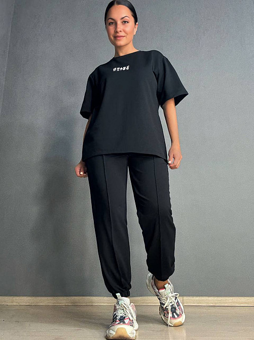 Костюм женский CAPPITONE 101217 оверсайз футболка с брюками с надписью черный, черный, S Киев - изображение 7