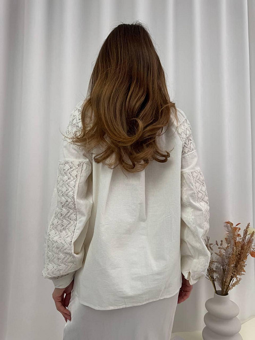 Женская белая современная вышиванка 80% хлопок, 20% полиэстер. 46 Одесса - изображение 7