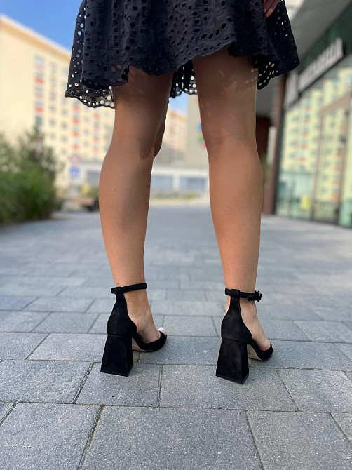 LIRIO Жіночі босоніжки чорні з відкритим носком літні з натуральної замші на підборах LIRIO L03 Коломия - фото 7