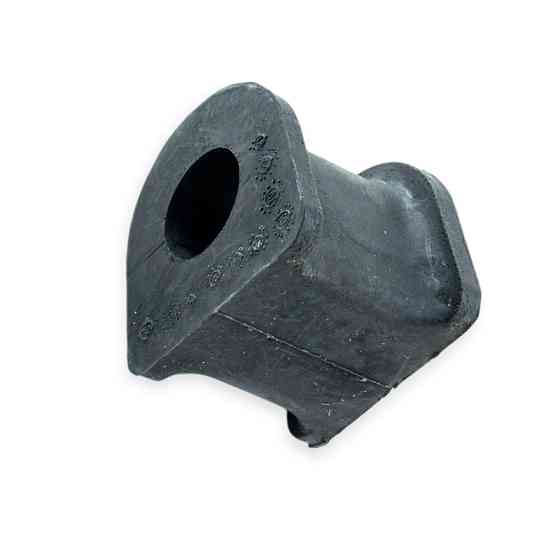 Втулка передня Мерседес Бенз Vito 638 (d-24 мм) стабілізатора Мукачево