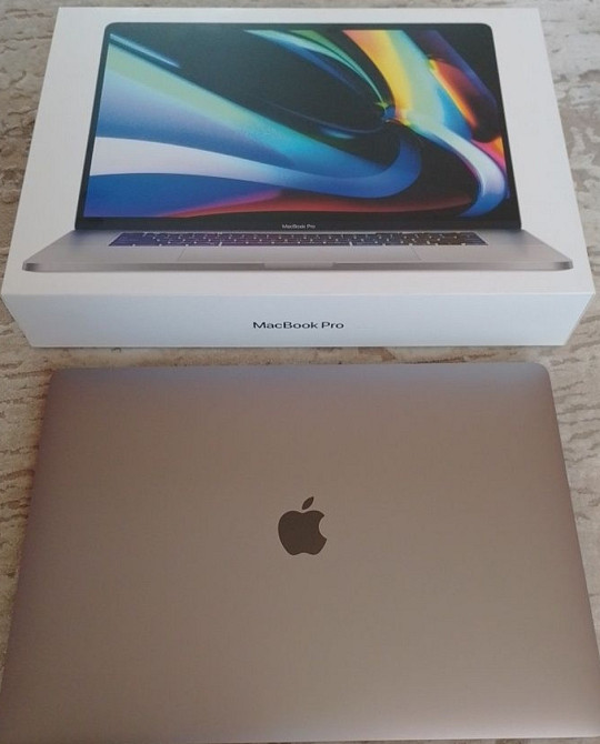 MacBook pro 16