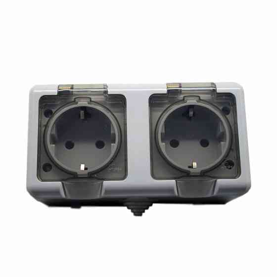 Розетка двойная с заземлением и крышкой 16А, IP54 серый Днепр