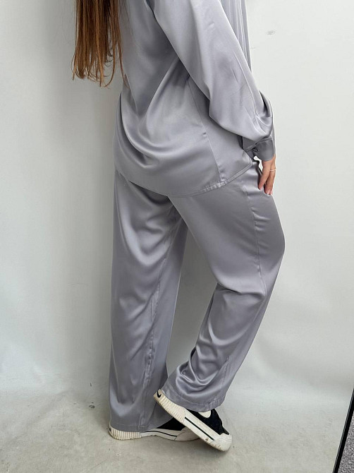 Жіночий шовковий костюм із штанами Сірий XL/2XL Харків - фото 5