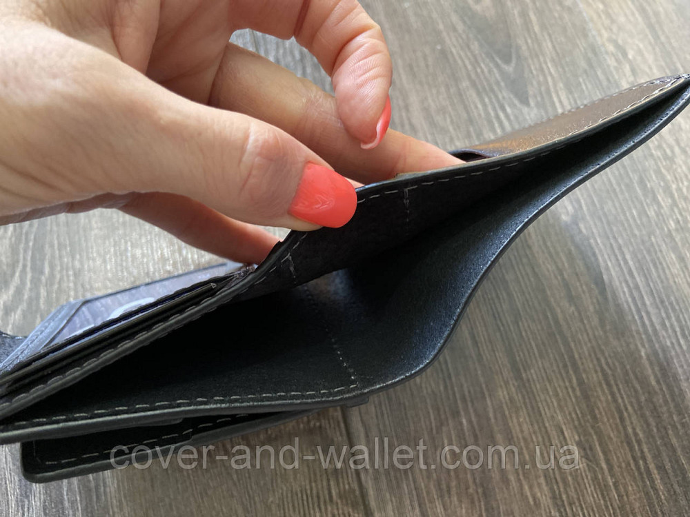 Компактний жіночий гаманець із монетницею чорного кольору зі шкіри Grande Pelle Київ - фото 8