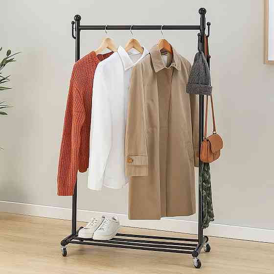 Вешалка передвижная для одежды металлическая с стойкой для тремпелей и стойкой с крючками цвет черный Каменец-Подольский