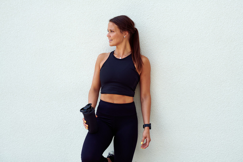 Шейкер спортивний SmartShake металевий Reforce Stainless Steel 30oz/900ml Black Луцк - изображение 10