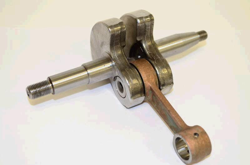 Коленвал бензопила Hus 268/272 Мукачево - изображение 1