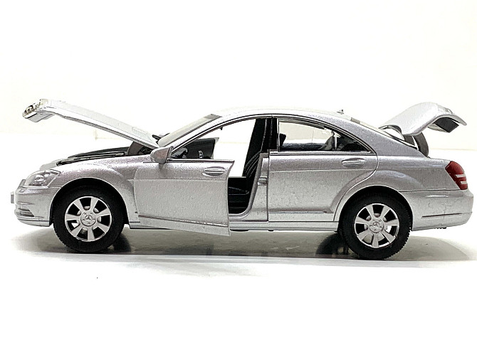 Машина Limo Toy Mercedes S Class інерційна відчиняються двері капот багажник 1:32 Сіра (AS-2705) Чернігів - фото 9