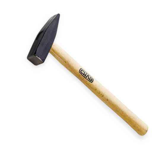 Слюсарний молоток 800 г дерев'яна ручка Стандарт Мукачево